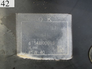 中古建設機械 中古 コマツ KOMATSU 油圧ショベル・バックホー ０．７－０．９立米 PC200-8N1
