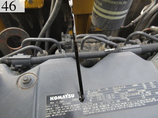中古建設機械 中古 コマツ KOMATSU 油圧ショベル・バックホー ０．７－０．９立米 PC200-8N1