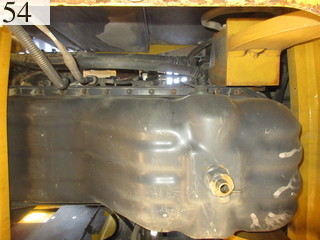 中古建設機械 中古 コマツ KOMATSU 油圧ショベル・バックホー ０．７－０．９立米 PC200-8N1