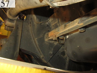 中古建設機械 中古 コマツ KOMATSU 油圧ショベル・バックホー ０．７－０．９立米 PC200-8N1