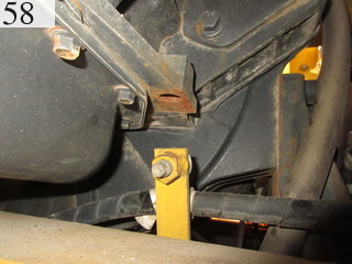 中古建設機械 中古 コマツ KOMATSU 油圧ショベル・バックホー ０．７－０．９立米 PC200-8N1