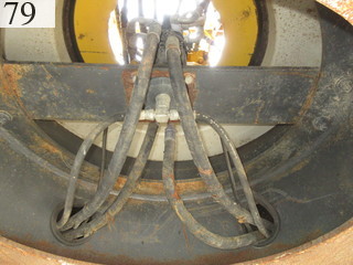 中古建設機械 中古 コマツ KOMATSU 油圧ショベル・バックホー ０．７－０．９立米 PC200-8N1