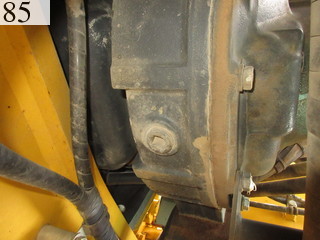 中古建設機械 中古 コマツ KOMATSU 油圧ショベル・バックホー ０．７－０．９立米 PC200-8N1