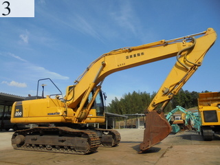 中古建設機械 中古 コマツ KOMATSU 油圧ショベル・バックホー ０．７－０．９立米 PC200-8N1