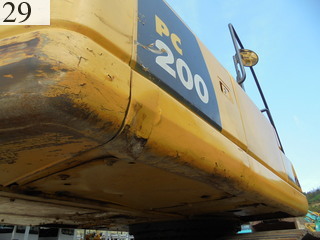 中古建設機械 中古 コマツ KOMATSU 油圧ショベル・バックホー ０．７－０．９立米 PC200-8N1