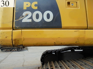 中古建設機械 中古 コマツ KOMATSU 油圧ショベル・バックホー ０．７－０．９立米 PC200-8N1