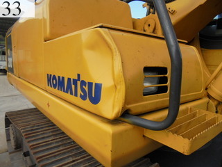中古建設機械 中古 コマツ KOMATSU 油圧ショベル・バックホー ０．７－０．９立米 PC200-8N1
