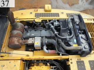 中古建設機械 中古 コマツ KOMATSU 油圧ショベル・バックホー ０．７－０．９立米 PC200-8N1