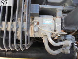 中古建設機械 中古 コマツ KOMATSU 油圧ショベル・バックホー ０．７－０．９立米 PC200-8N1