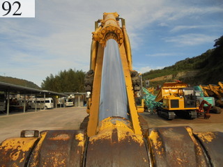 中古建設機械 中古 コマツ KOMATSU 油圧ショベル・バックホー ０．７－０．９立米 PC200-8N1