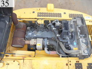 中古建設機械 中古 コマツ KOMATSU 油圧ショベル・バックホー ０．７－０．９立米 PC200-8N1