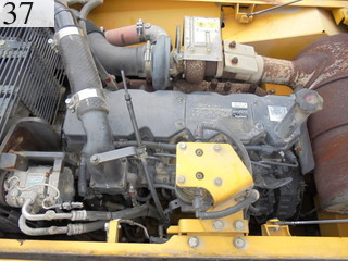 中古建設機械 中古 コマツ KOMATSU 油圧ショベル・バックホー ０．７－０．９立米 PC200-8N1