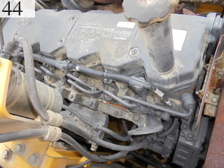 中古建設機械 中古 コマツ KOMATSU 油圧ショベル・バックホー ０．７－０．９立米 PC200-8N1