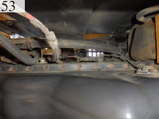 中古建設機械 中古 コマツ KOMATSU 油圧ショベル・バックホー ０．７－０．９立米 PC200-8N1