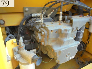 中古建設機械 中古 コマツ KOMATSU 油圧ショベル・バックホー ０．７－０．９立米 PC200-8N1