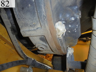 中古建設機械 中古 コマツ KOMATSU 油圧ショベル・バックホー ０．７－０．９立米 PC200-8N1