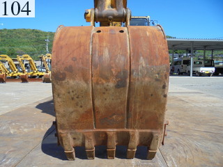 中古建設機械 中古 コマツ KOMATSU 油圧ショベル・バックホー ０．７－０．９立米 PC200-8N1