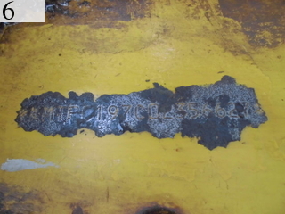 中古建設機械 中古 コマツ KOMATSU 油圧ショベル・バックホー ０．７－０．９立米 PC200-8N1