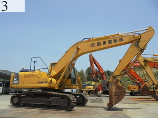 中古建設機械 中古 コマツ KOMATSU 油圧ショベル・バックホー ０．７－０．９立米 PC200-8