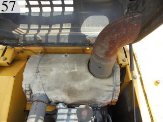 中古建設機械 中古 コマツ KOMATSU 油圧ショベル・バックホー ０．７－０．９立米 PC200-8