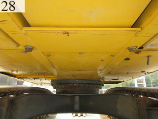 中古建設機械 中古 コマツ KOMATSU 油圧ショベル・バックホー ０．７－０．９立米 PC200LC-8N1