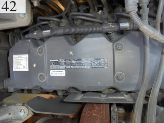 中古建設機械 中古 コマツ KOMATSU 油圧ショベル・バックホー ０．７－０．９立米 PC228US-10