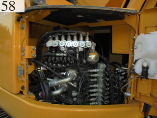 中古建設機械 中古 コマツ KOMATSU 油圧ショベル・バックホー ０．７－０．９立米 PC228US-10
