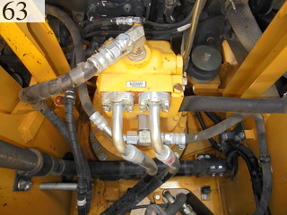 中古建設機械 中古 コマツ KOMATSU 油圧ショベル・バックホー ０．７－０．９立米 PC228US-10