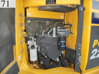 中古建設機械 中古 コマツ KOMATSU 油圧ショベル・バックホー ０．７－０．９立米 PC228US-10
