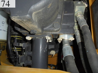 中古建設機械 中古 コマツ KOMATSU 油圧ショベル・バックホー ０．７－０．９立米 PC228US-10
