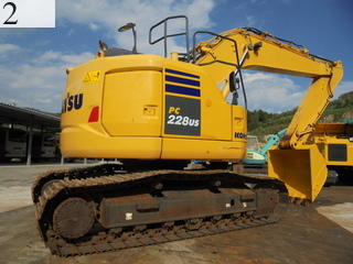 中古建設機械 中古 コマツ KOMATSU 油圧ショベル・バックホー ０．７－０．９立米 PC228US-10