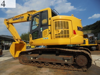 中古建設機械 中古 コマツ KOMATSU 油圧ショベル・バックホー ０．７－０．９立米 PC228US-10