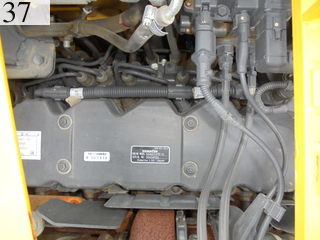 中古建設機械 中古 コマツ KOMATSU 油圧ショベル・バックホー ０．７－０．９立米 PC228US-10