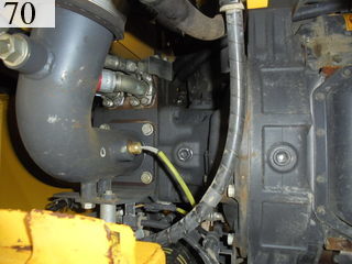 中古建設機械 中古 コマツ KOMATSU 油圧ショベル・バックホー ０．７－０．９立米 PC228US-10