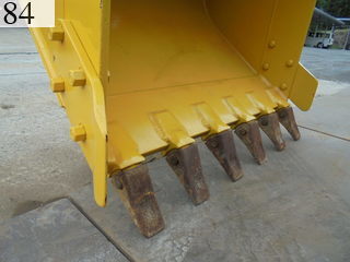 中古建設機械 中古 コマツ KOMATSU 油圧ショベル・バックホー ０．７－０．９立米 PC228US-10