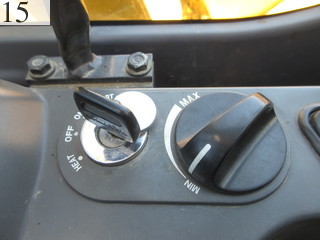 中古建設機械 中古 コマツ KOMATSU 油圧ショベル・バックホー ０．２－０．３立米 PC78US-8