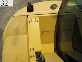中古建設機械 中古 コマツ KOMATSU 油圧ショベル・バックホー ０．２－０．３立米 PC78US-8