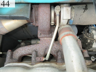 中古建設機械 中古 コベルコ建機 KOBELCO 油圧ショベル・バックホー ０．４－０．５立米 SK135SR-1ES