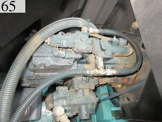 中古建設機械 中古 コベルコ建機 KOBELCO 油圧ショベル・バックホー ０．４－０．５立米 SK135SR-1ES