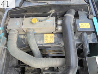 中古建設機械 中古 コベルコ建機 KOBELCO 油圧ショベル・バックホー ０．４－０．５立米 SK135SR-2