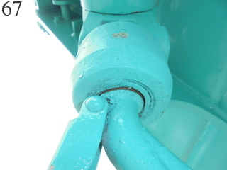 中古建設機械 中古 コベルコ建機 KOBELCO 油圧ショベル・バックホー ０．４－０．５立米 SK135SR-2