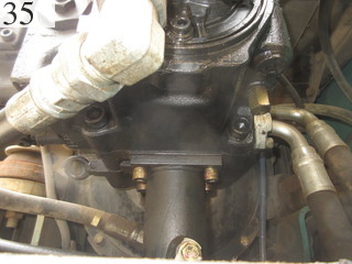 中古建設機械 中古 コベルコ建機 KOBELCO 油圧ショベル・バックホー ０．４－０．５立米 SK135SR-2