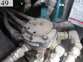 中古建設機械 中古 コベルコ建機 KOBELCO 油圧ショベル・バックホー ０．４－０．５立米 SK135SR-2