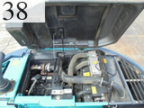 中古建設機械 中古 コベルコ建機 KOBELCO 油圧ショベル・バックホー ０．４－０．５立米 SK135SR-2