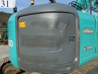 中古建設機械 中古 コベルコ建機 KOBELCO 油圧ショベル・バックホー ０．４－０．５立米 SK135SR-2