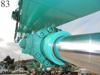 中古建設機械 中古 コベルコ建機 KOBELCO 油圧ショベル・バックホー ０．４－０．５立米 SK135SR-2