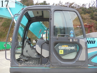 中古建設機械 中古 コベルコ建機 KOBELCO 油圧ショベル・バックホー ０．７－０．９立米 SK200-8
