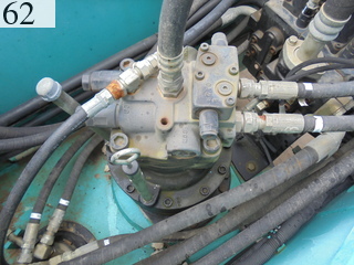 中古建設機械 中古 コベルコ建機 KOBELCO 油圧ショベル・バックホー ０．７－０．９立米 SK200-8