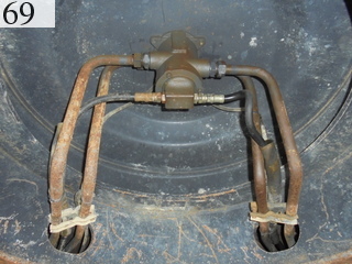 中古建設機械 中古 コベルコ建機 KOBELCO 油圧ショベル・バックホー ０．７－０．９立米 SK200-8