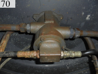 中古建設機械 中古 コベルコ建機 KOBELCO 油圧ショベル・バックホー ０．７－０．９立米 SK200-8